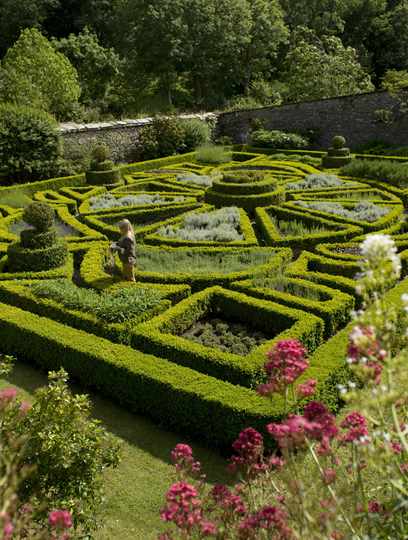 Rare 17th century parterre at Bodysgallen Hall