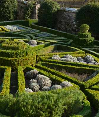 Rare 17th century parterre at Bodysgallen Hall Rare 17th century parterre at Bodysgallen Hall